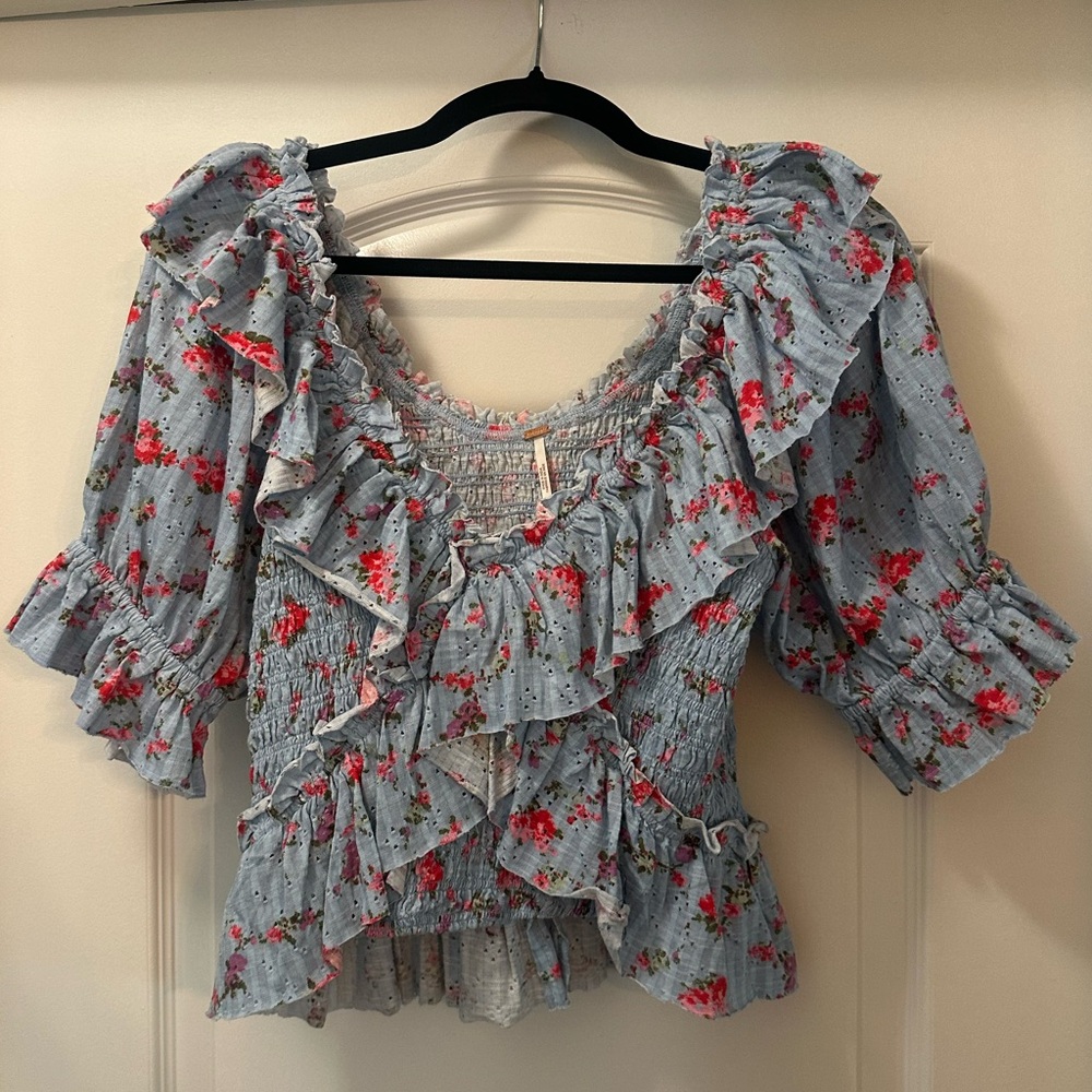 Floral Ruffle Blouse